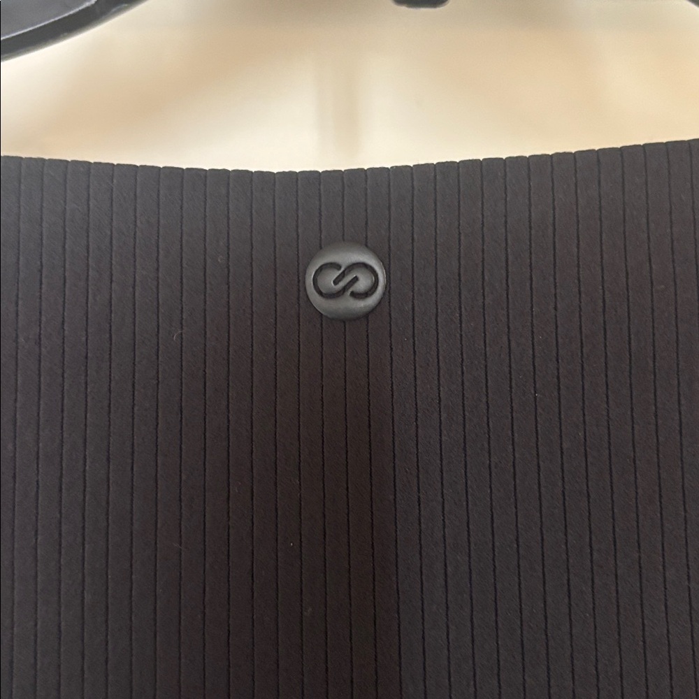 Calla Black lined Long Sleeve Women's Top fitted ribbed size large New w/o tags - Picture 4 of 4